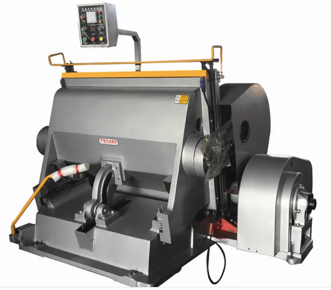 کریزنگ اور ڈائی کٹنگ مشین